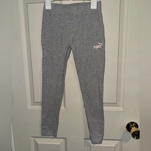 Puma girls sweatpants logo M 10/12